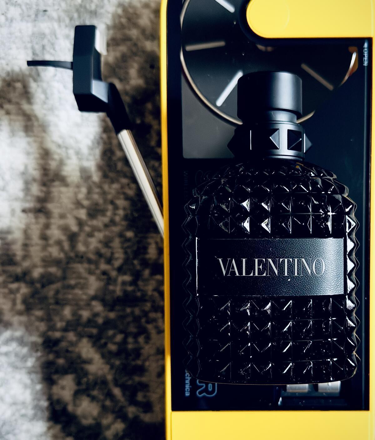 Valentino Born in Roma Rockstud Noir Eau de Toilette 100ml